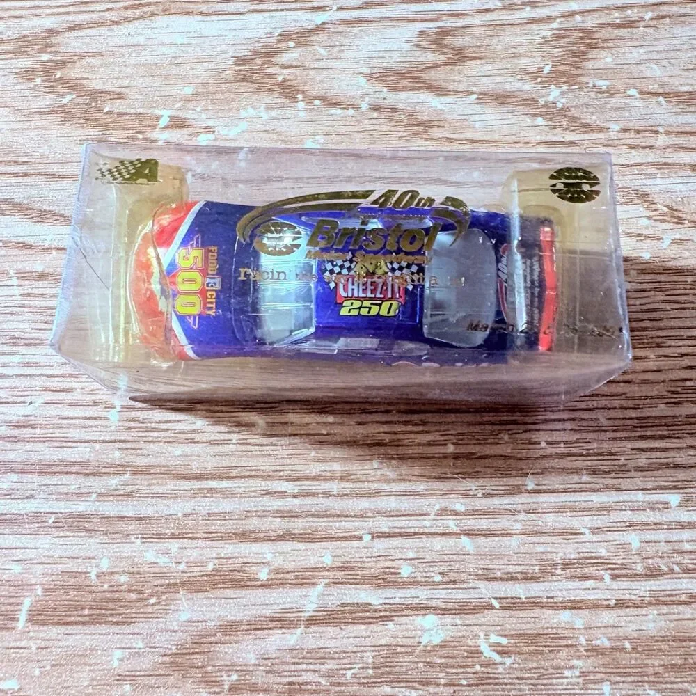 Action Bristol 40th Anniversary Cheez-It 1:64 Scale